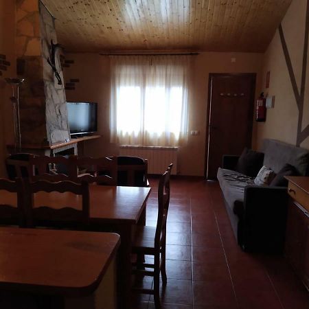 Casa Rural Gredos San Martin de la Vega del Alberche Bagian luar foto