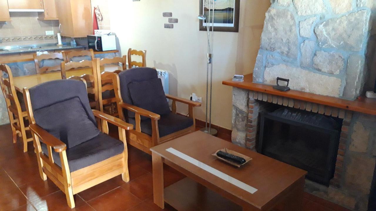 Casa Rural Gredos San Martin de la Vega del Alberche Bagian luar foto