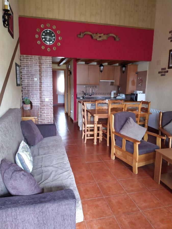 Casa Rural Gredos San Martin de la Vega del Alberche Bagian luar foto